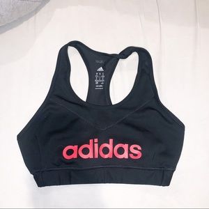 Adidas cute sports bra ⛹🏻‍♀️🤸🏾🏌🏽‍♀️🏄🏿‍♀️